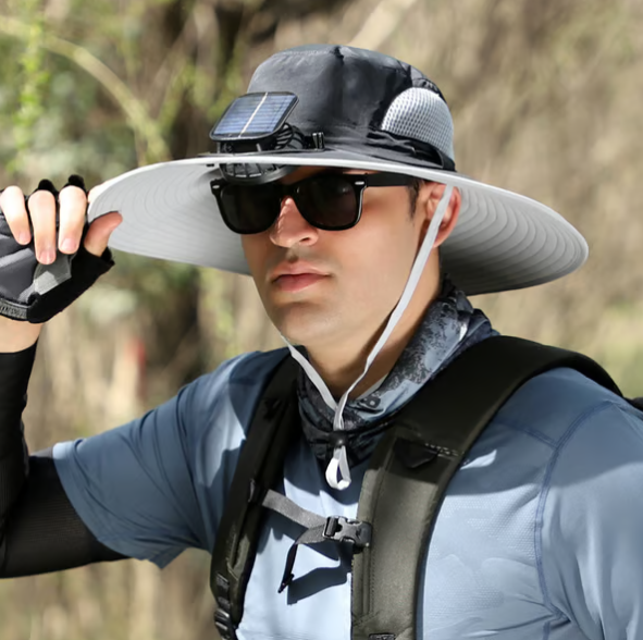 Breezy Solar Fan Hat